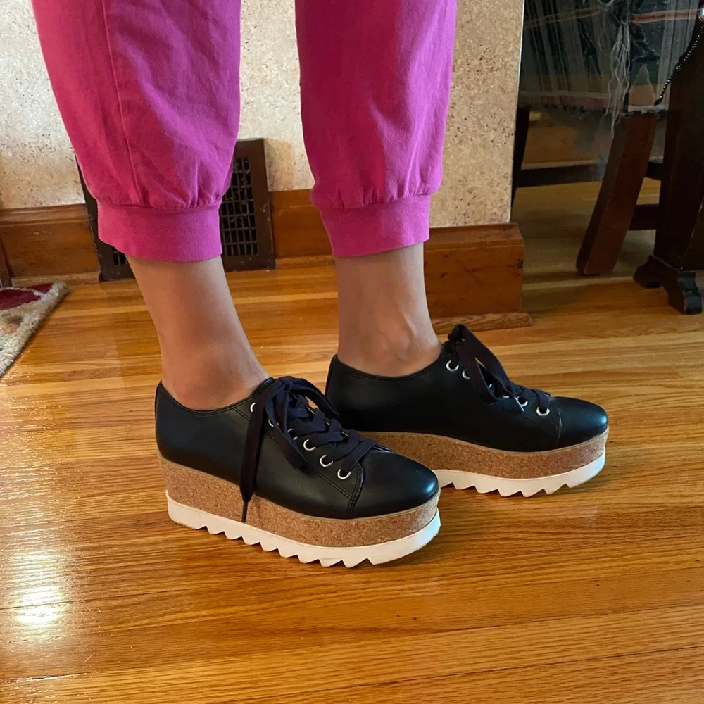 Steve Madden platform shoe (size: 6.5) - Picture 5 of 6